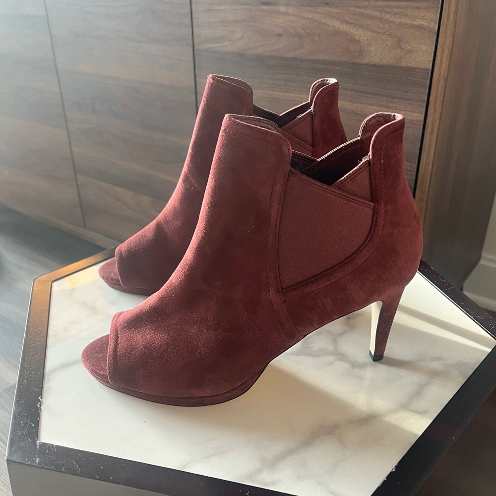 New Cole Haan Jones Burgundy Suede Ankle Heeled Peep Toe Platform Booties, 7.5